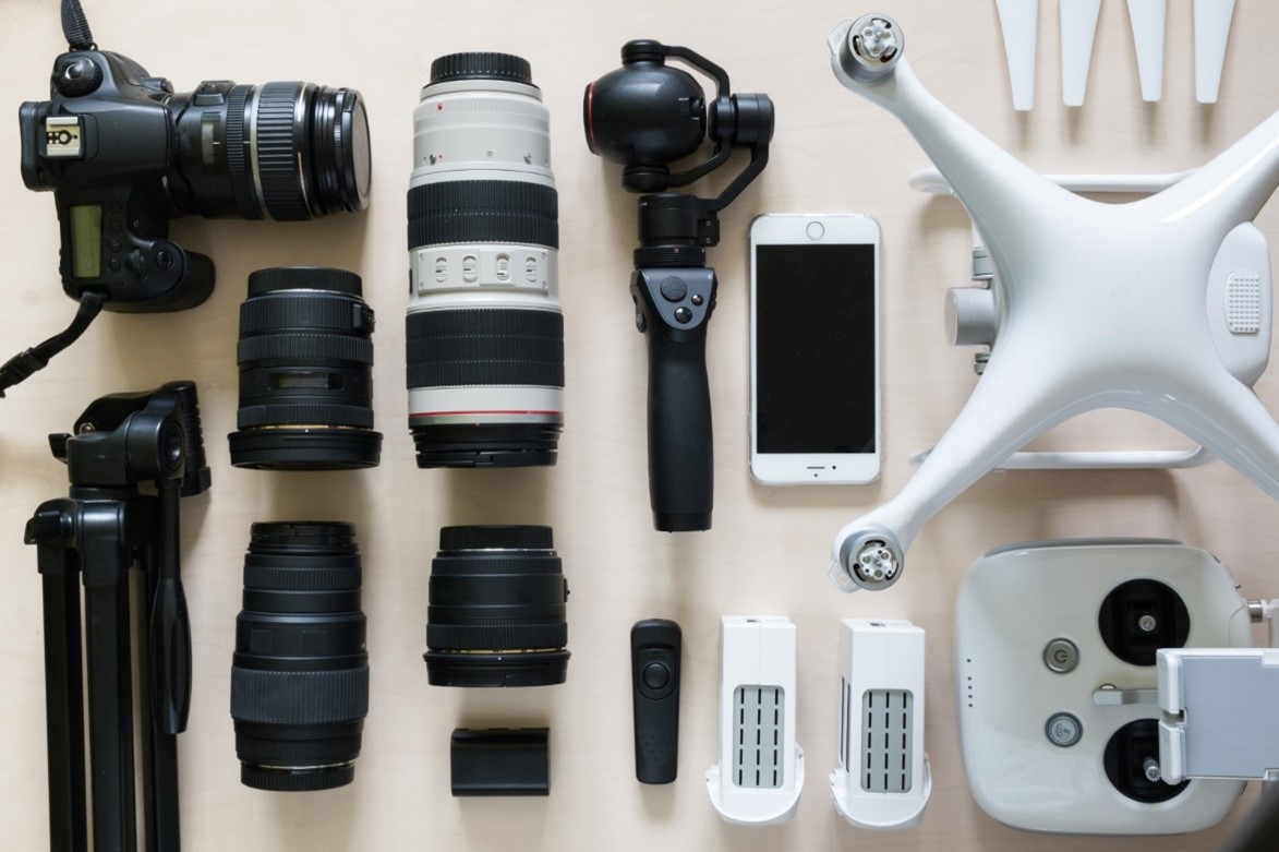8 Essential Camera Accessories Every Photographer Needs Amateur